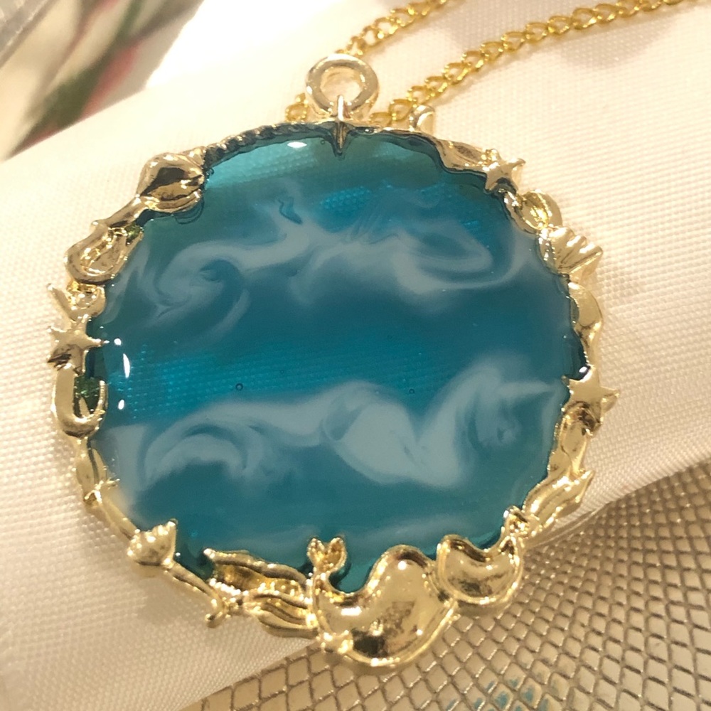 Ocean Theme Pendant 🌊